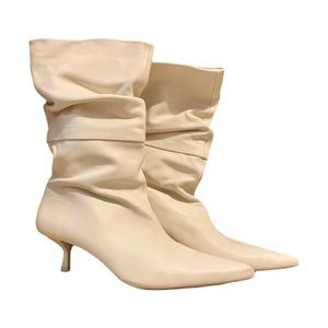Zara Leather White booties Size 9 (EU40)